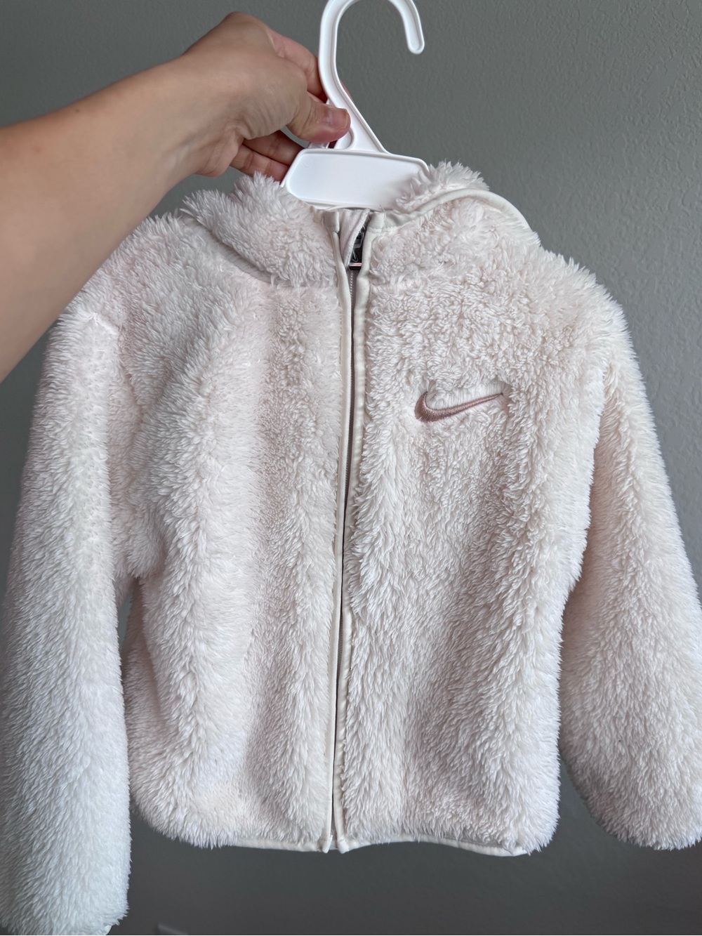 Nike Kids Cream Fuzzy Full-Zip Hoodie Jacket
